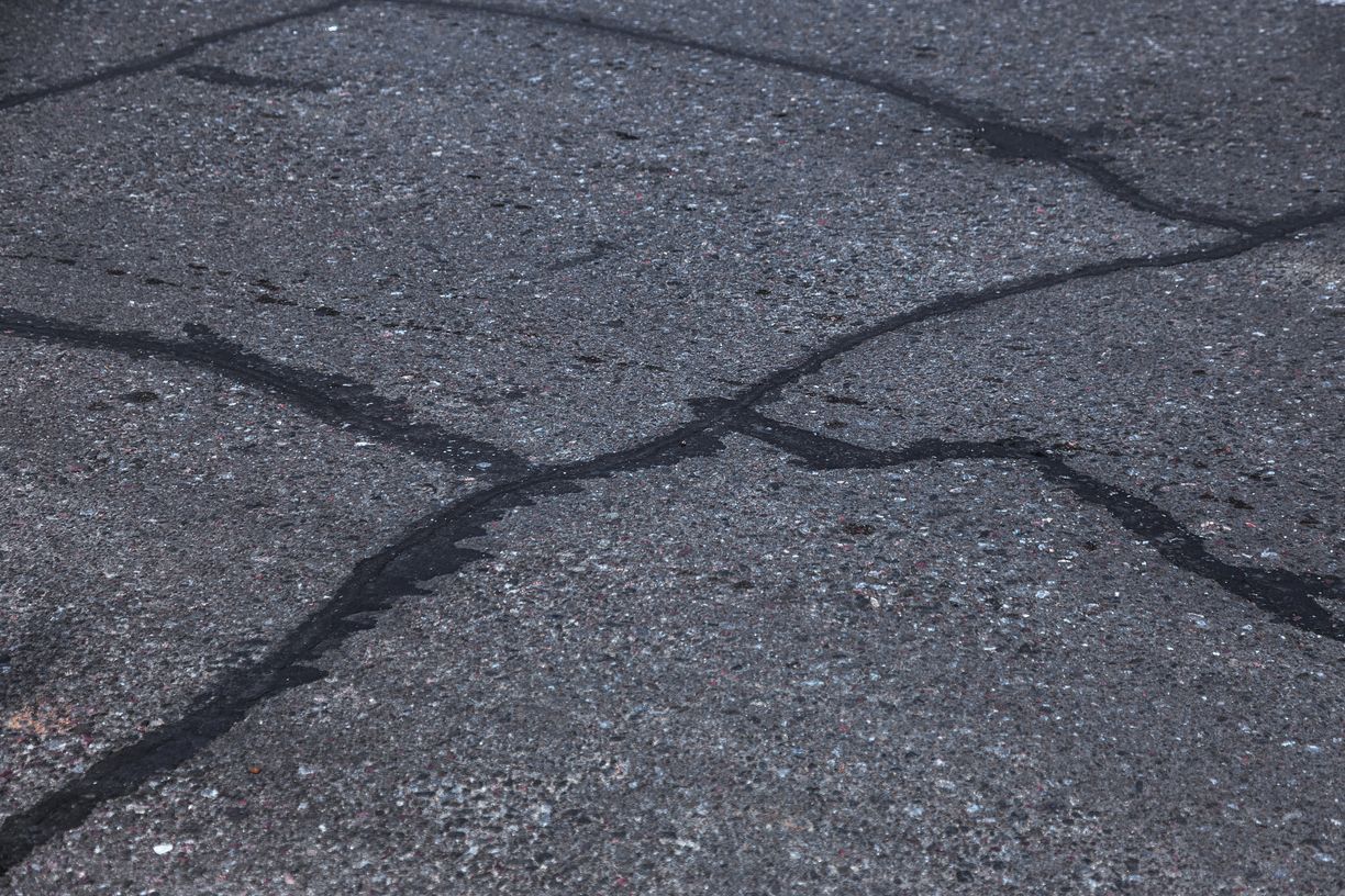 Asphalt Crack Repair